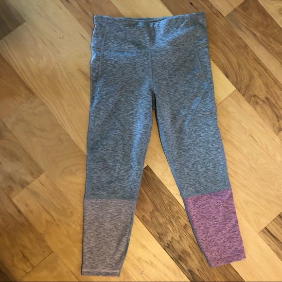 GapFit active leggings - Picture 2 of 10